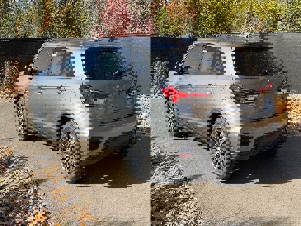 New 2025 Mitsubishi Outlander Sport ES image 3