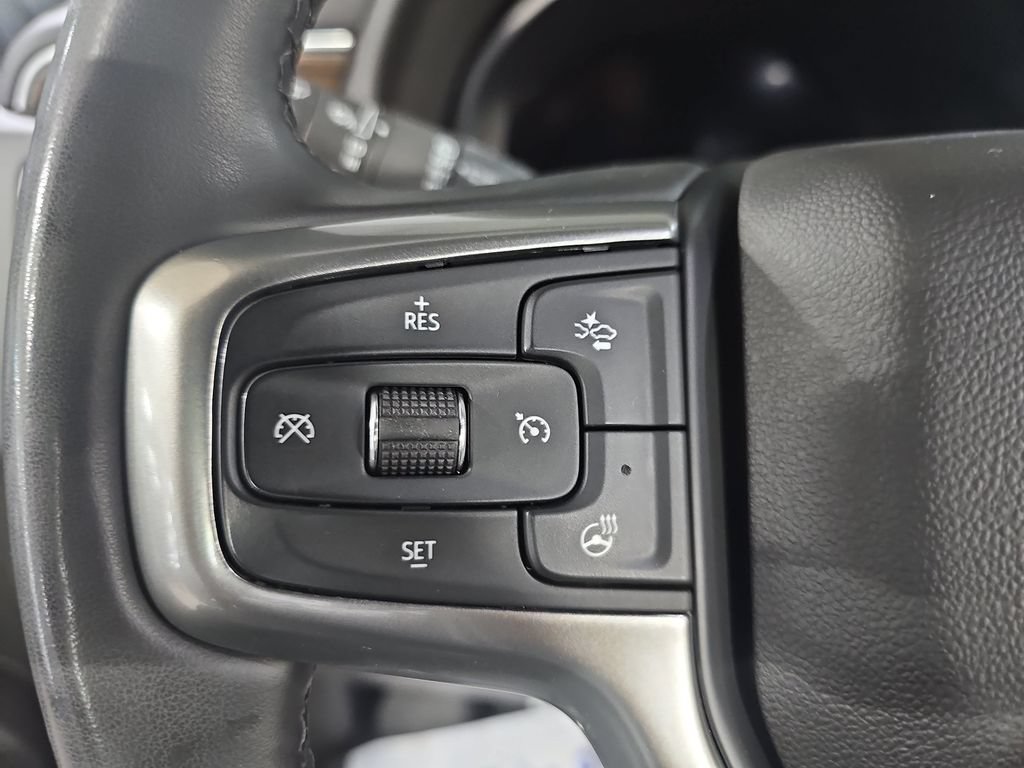 Certified 2023 Chevrolet Suburban Premier AWD/4WD image 25