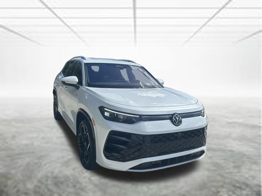New 2026 Volkswagen Tiguan SEL R-Line AWD/4WD image 7