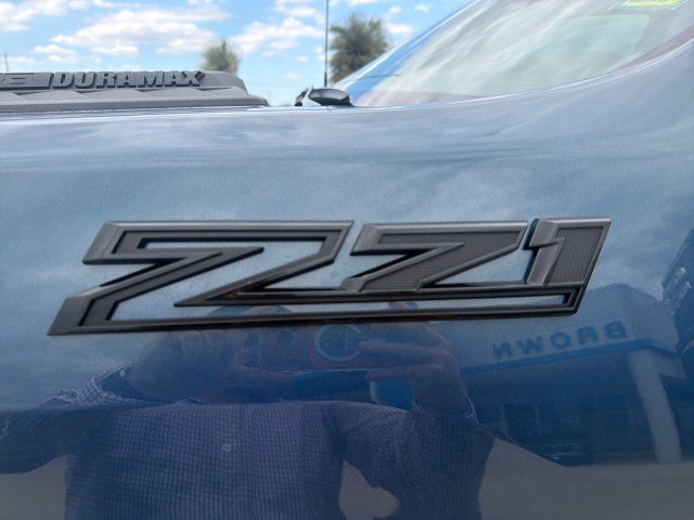 Used 2026 Chevrolet Silverado 2500 LTZ w/ LTZ Plus Package AWD/4WD image 5