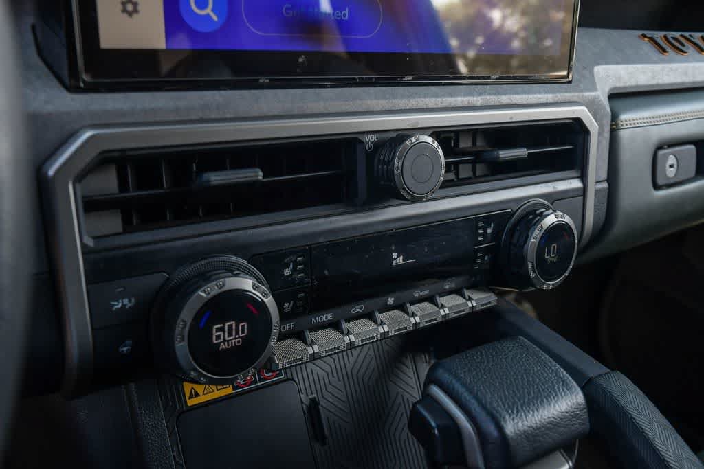 Used 2025 Toyota 4Runner Trailhunter AWD/4WD image 26