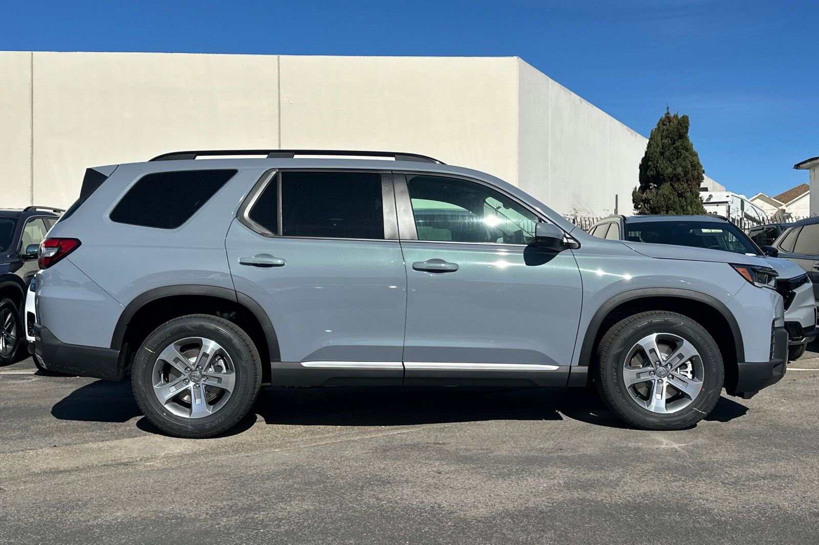 New 2026 Honda Pilot EX-L image 2