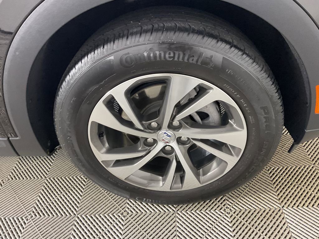 Used 2022 Buick Envision Essence w/ Technology Package I image 11