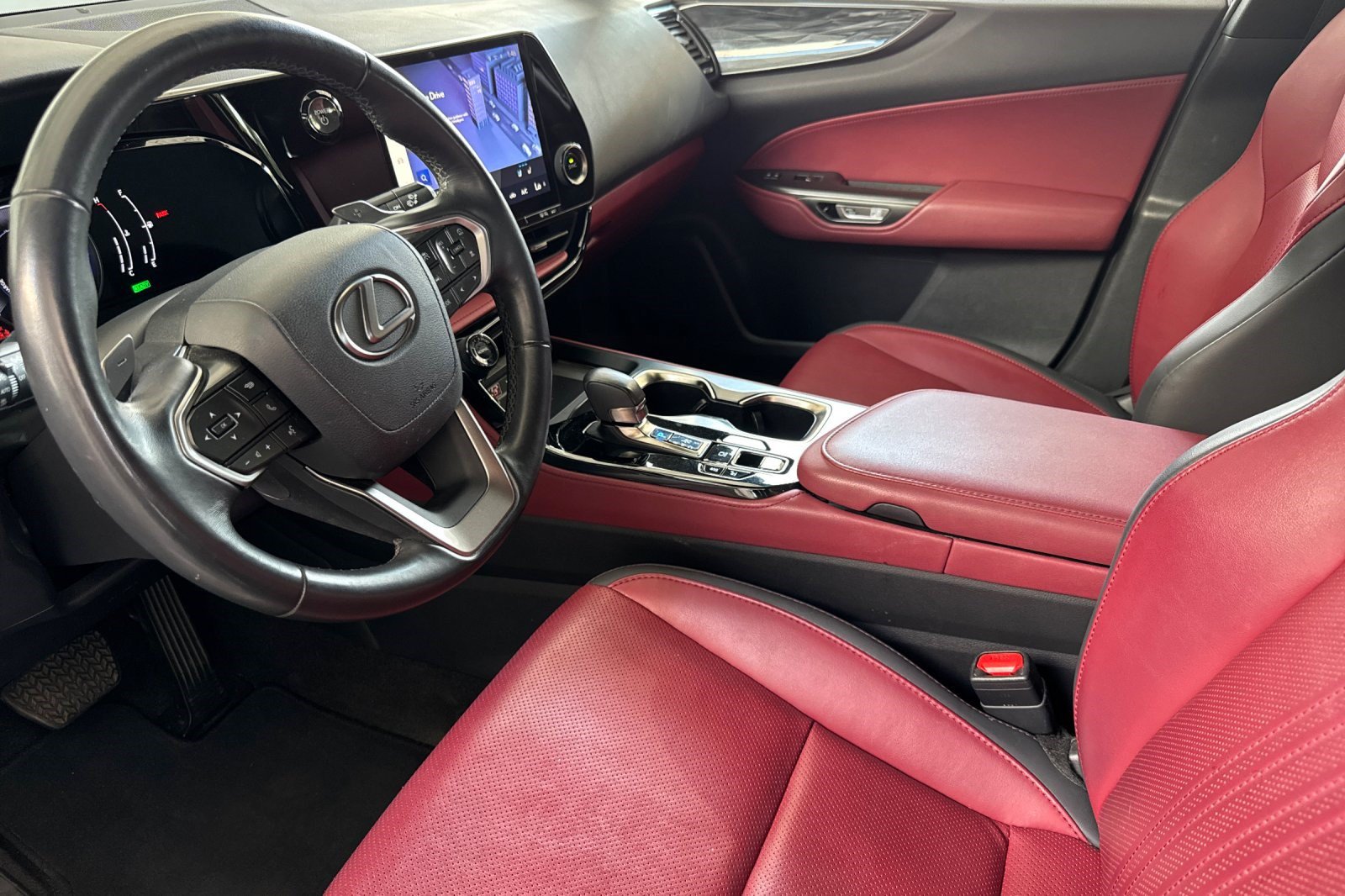 Certified 2024 Lexus NX 350h AWD image 11
