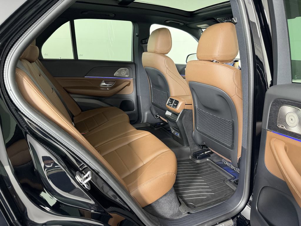 Used 2025 Mercedes-Benz GLE 450e 4MATIC image 19