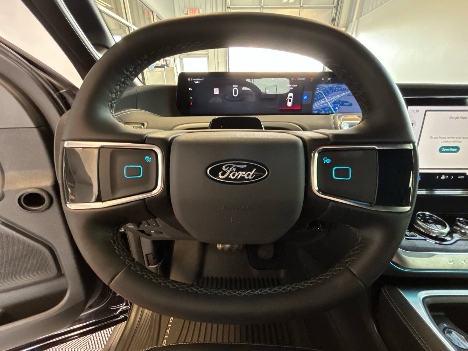 New 2026 Ford Expedition Platinum w/ Stealth Performance Package AWD/4WD image 22