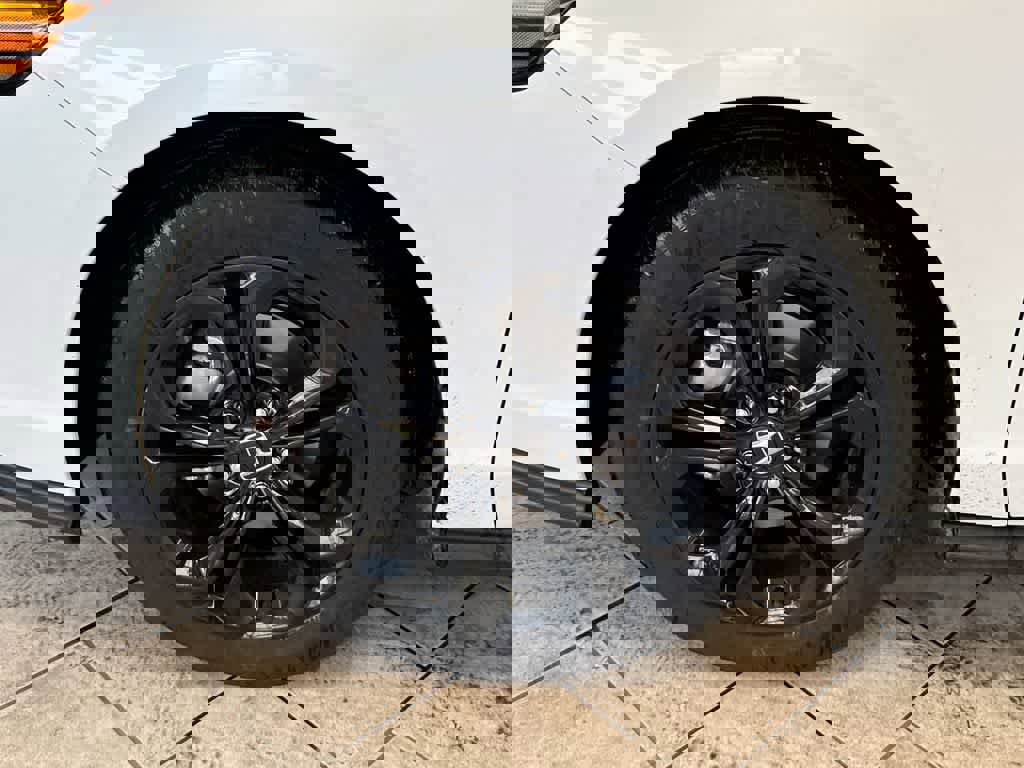 Certified 2025 Honda Accord SE image 14