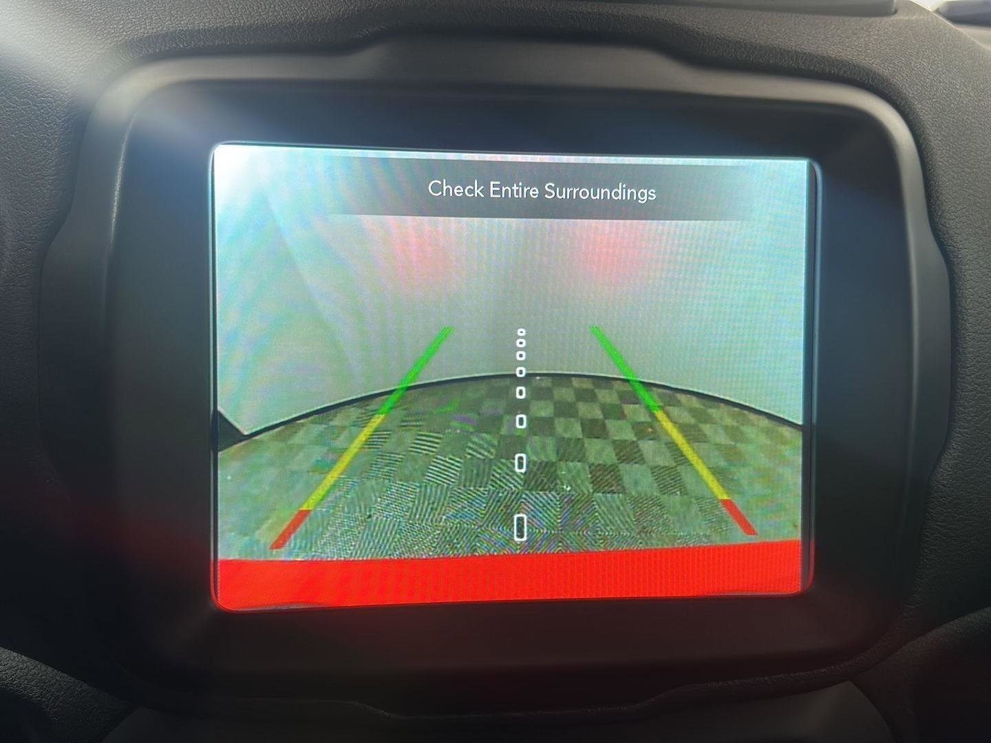 Used 2022 Jeep Renegade Latitude image 11