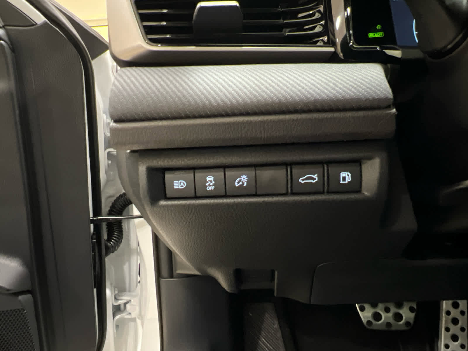 New 2026 Toyota Camry Hybrid w/ Multimedia Upgrade Package image 20