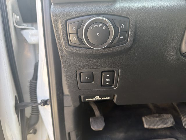 Used 2020 Ford F250 Platinum w/ FX4 Off-Road Package AWD/4WD image 14