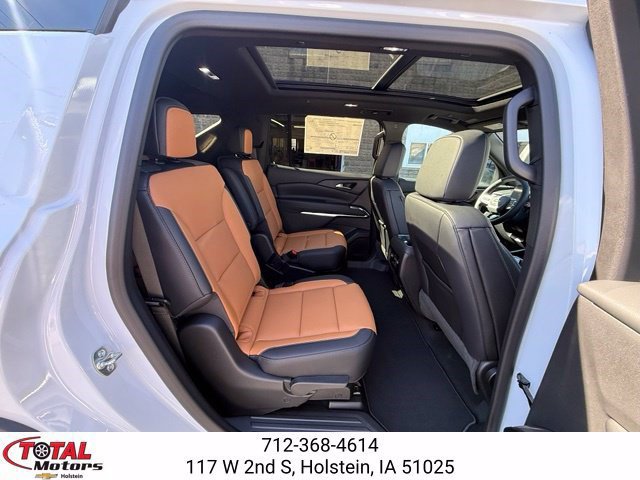 New 2027 Chevrolet Traverse Z71 w/ Driver Confidence Package AWD/4WD image 14
