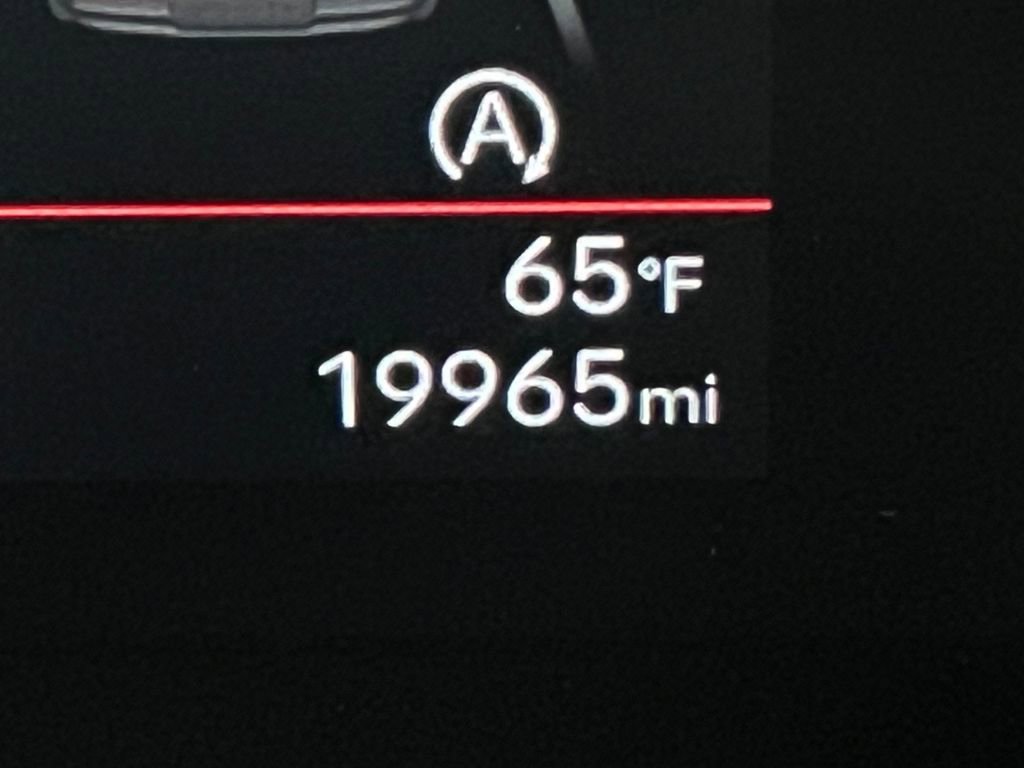 Used 2025 Hyundai Santa Fe SEL image 17