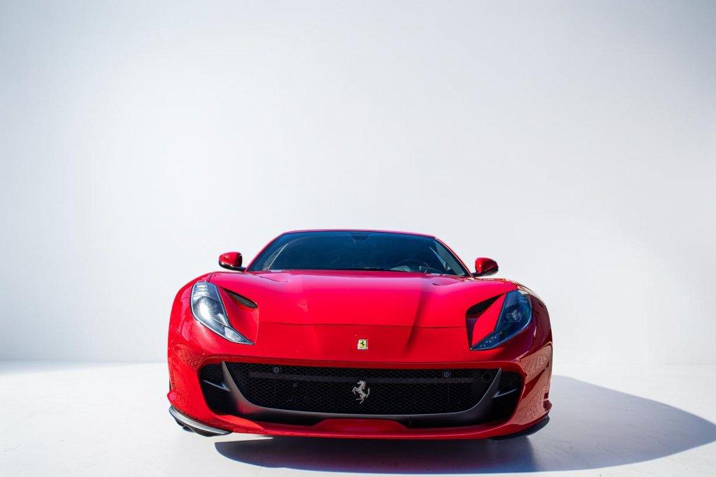 Certified 2018 Ferrari 812 Superfast RWD image 11