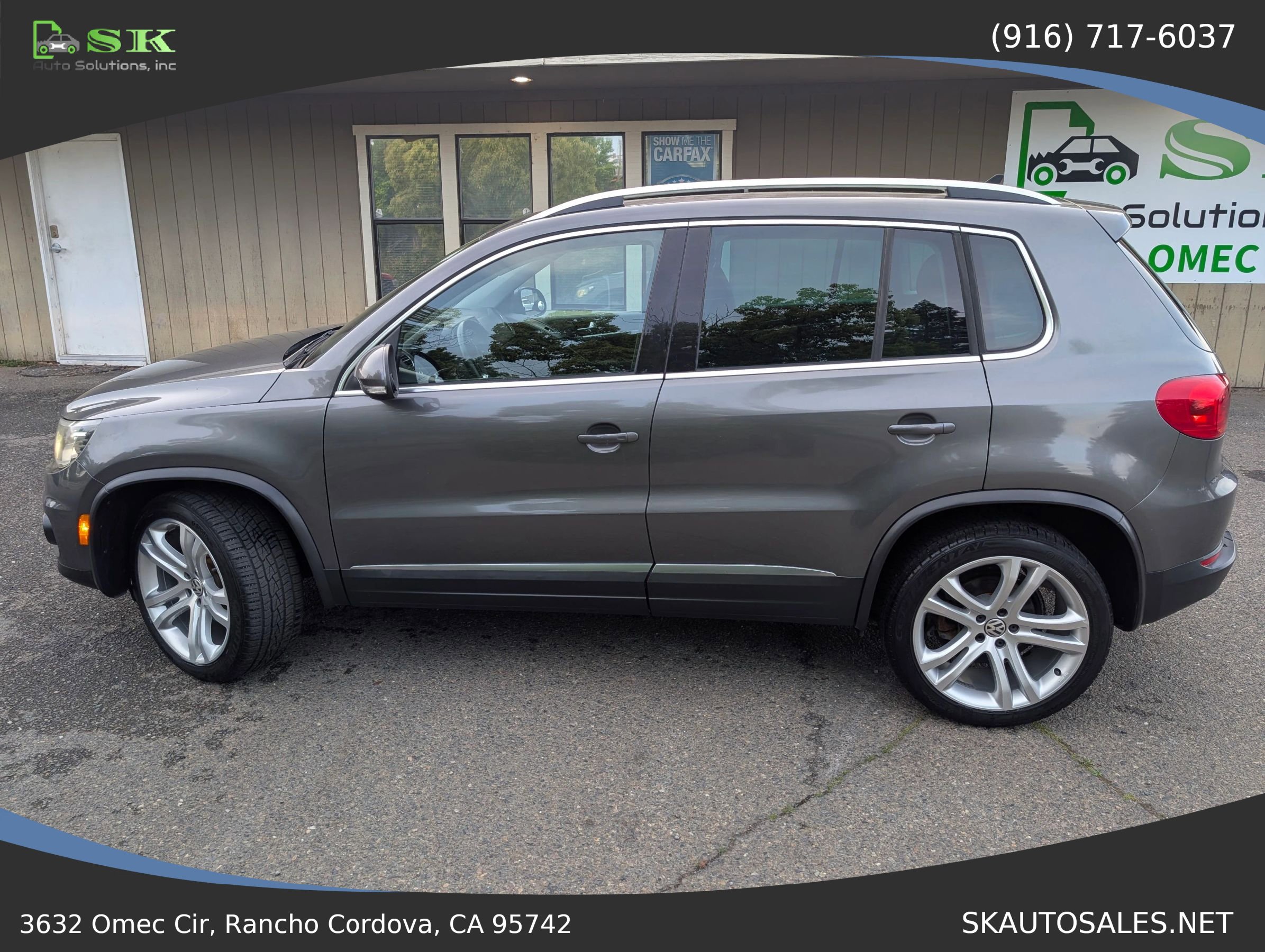 Used 2013 Volkswagen Tiguan SEL AWD/4WD image 12