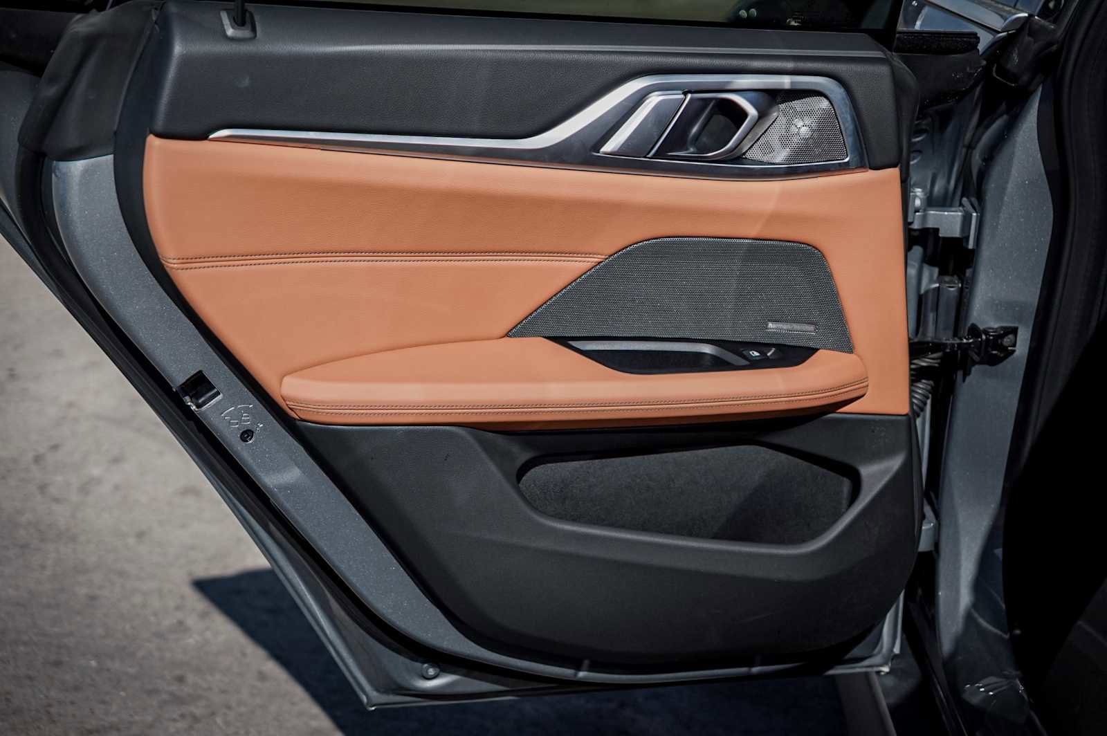 Used 2025 BMW i4 xDrive40i w/ Premium Package image 30