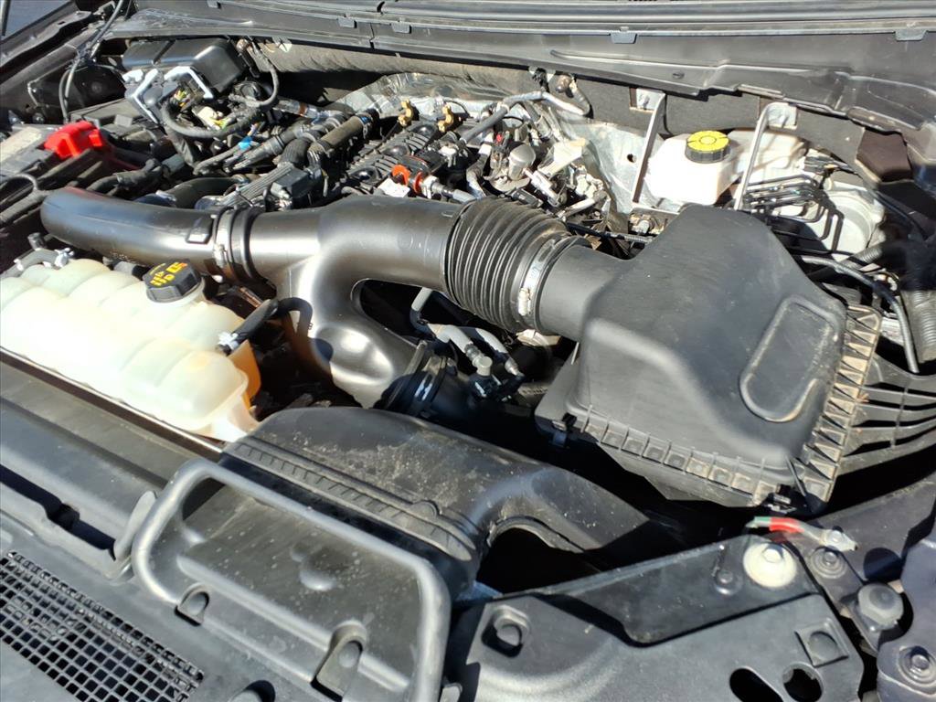 Used 2024 Ford Expedition XLT image 18