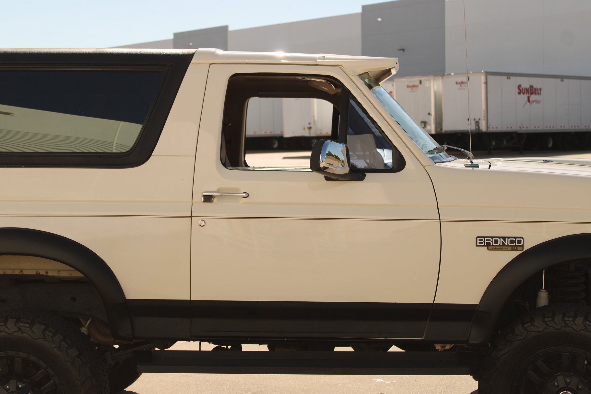 Used 1995 Ford Bronco Eddie Bauer AWD/4WD image 33