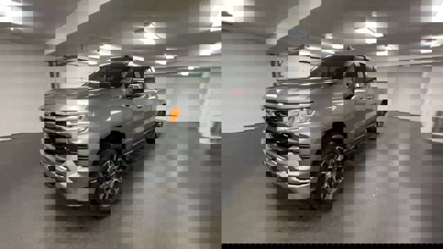 Certified 2023 Chevrolet Silverado 1500 LT w/ Z71 Off-Road Package AWD/4WD image 4