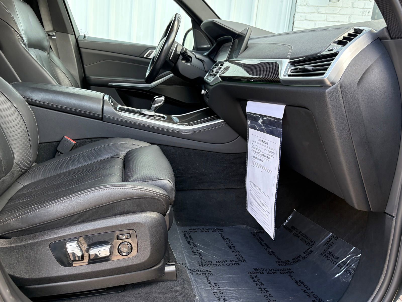 Used 2022 BMW X5 M50i w/ Premium Package image 51