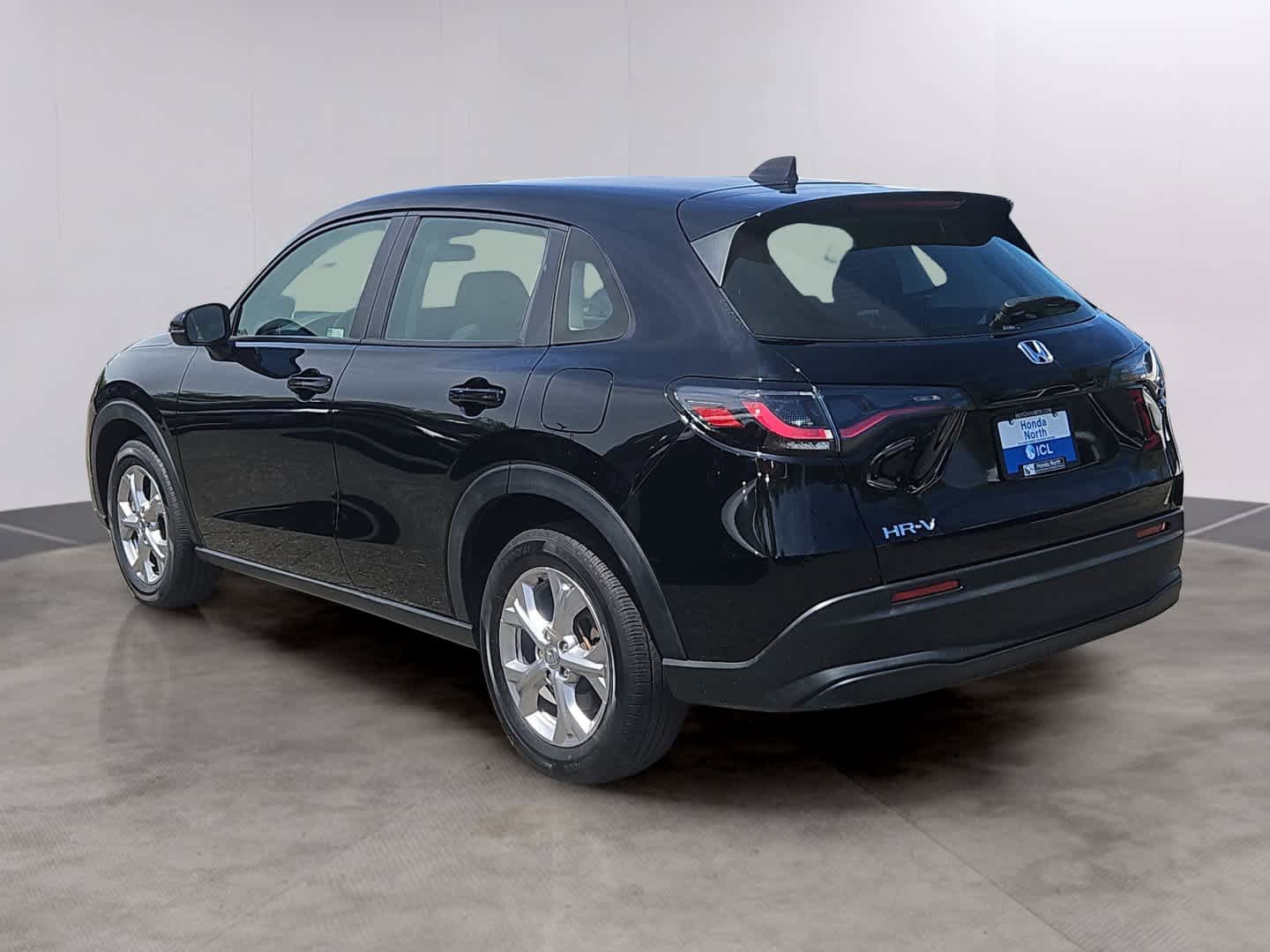 Certified 2023 Honda HR-V LX image 4