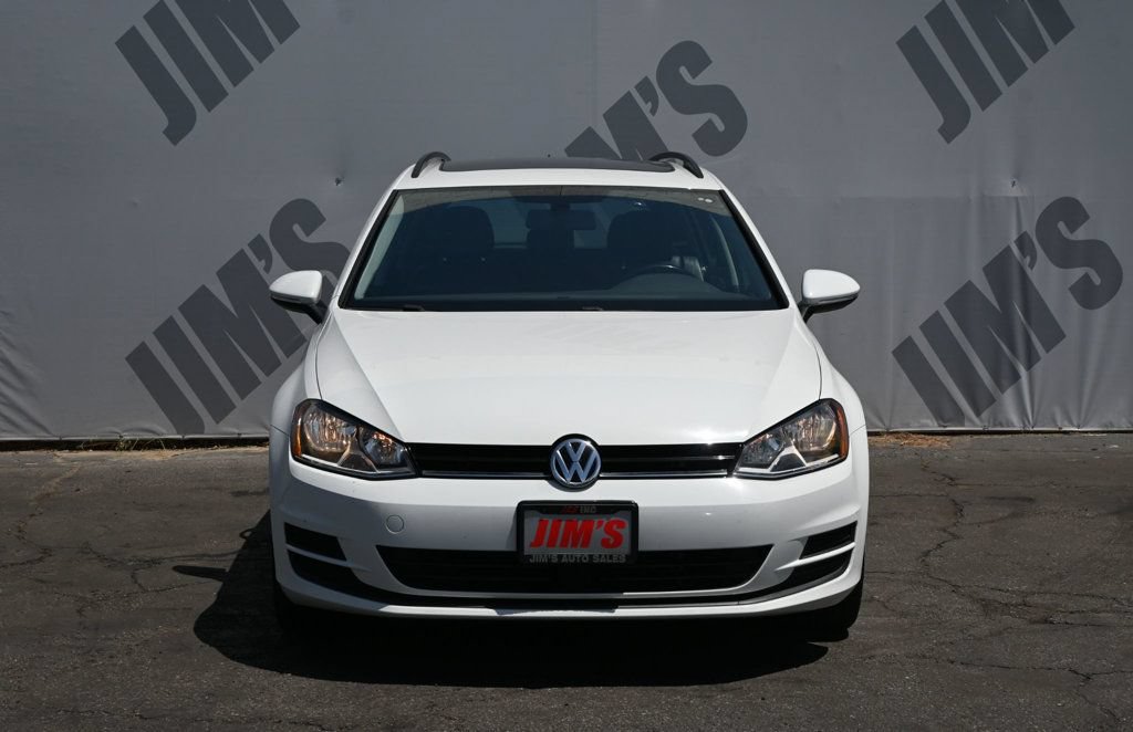 Used 2016 Volkswagen Golf S FWD image 2
