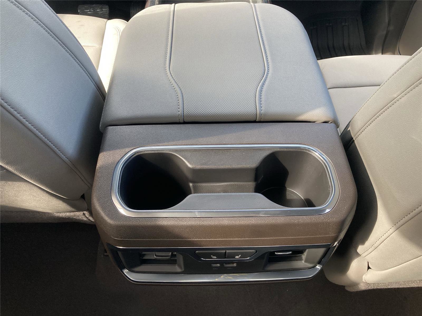 New 2026 GMC Sierra 2500 SLT w/ SLT Premium Package AWD/4WD image 21