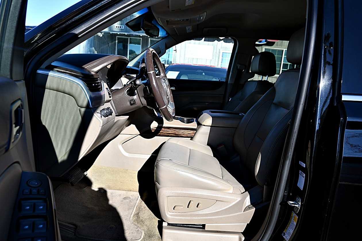 Used 2018 GMC Yukon XL SLT image 19