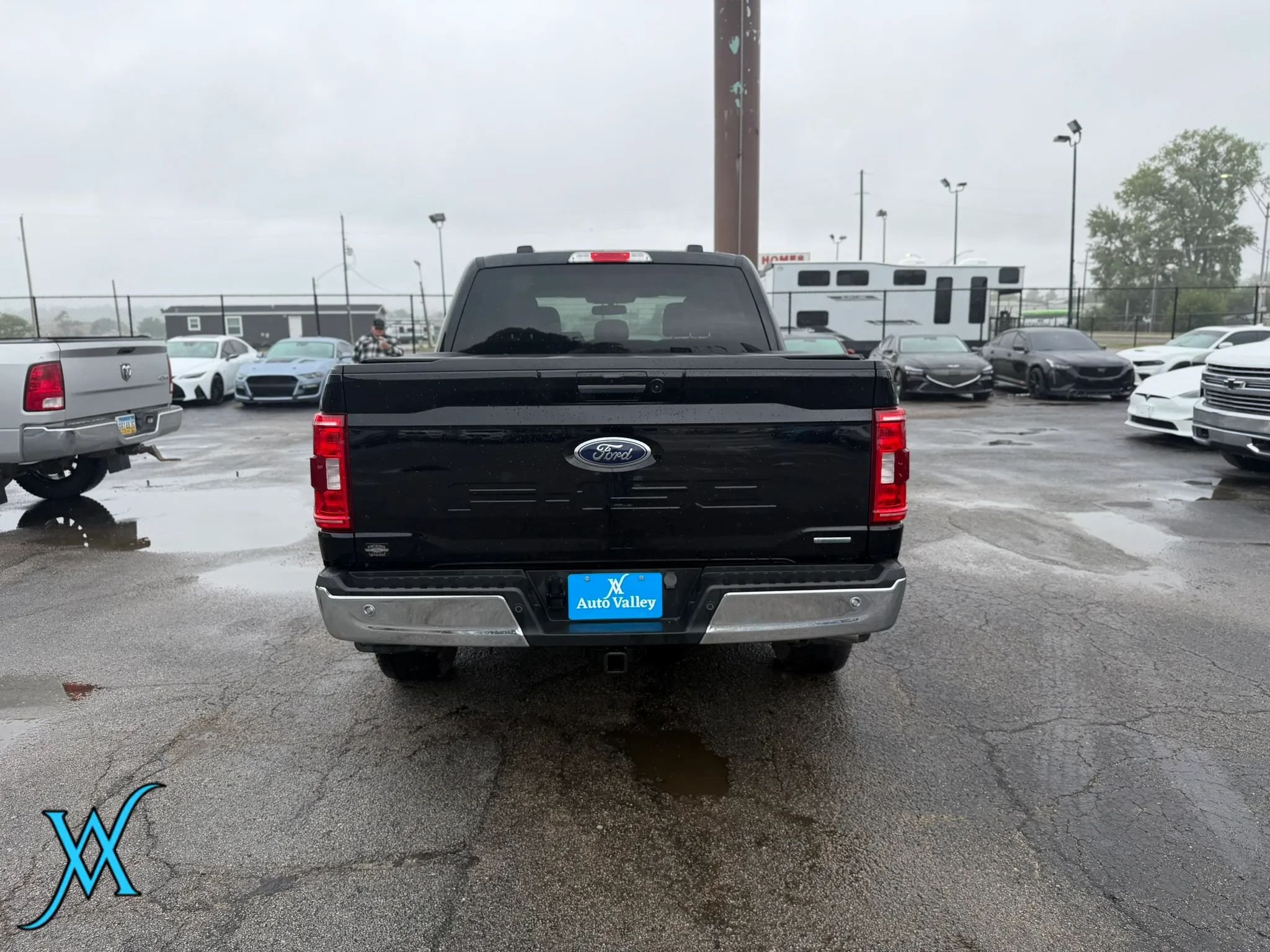 Used 2023 Ford F150 XLT w/ Equipment Group 302A High AWD/4WD image 6