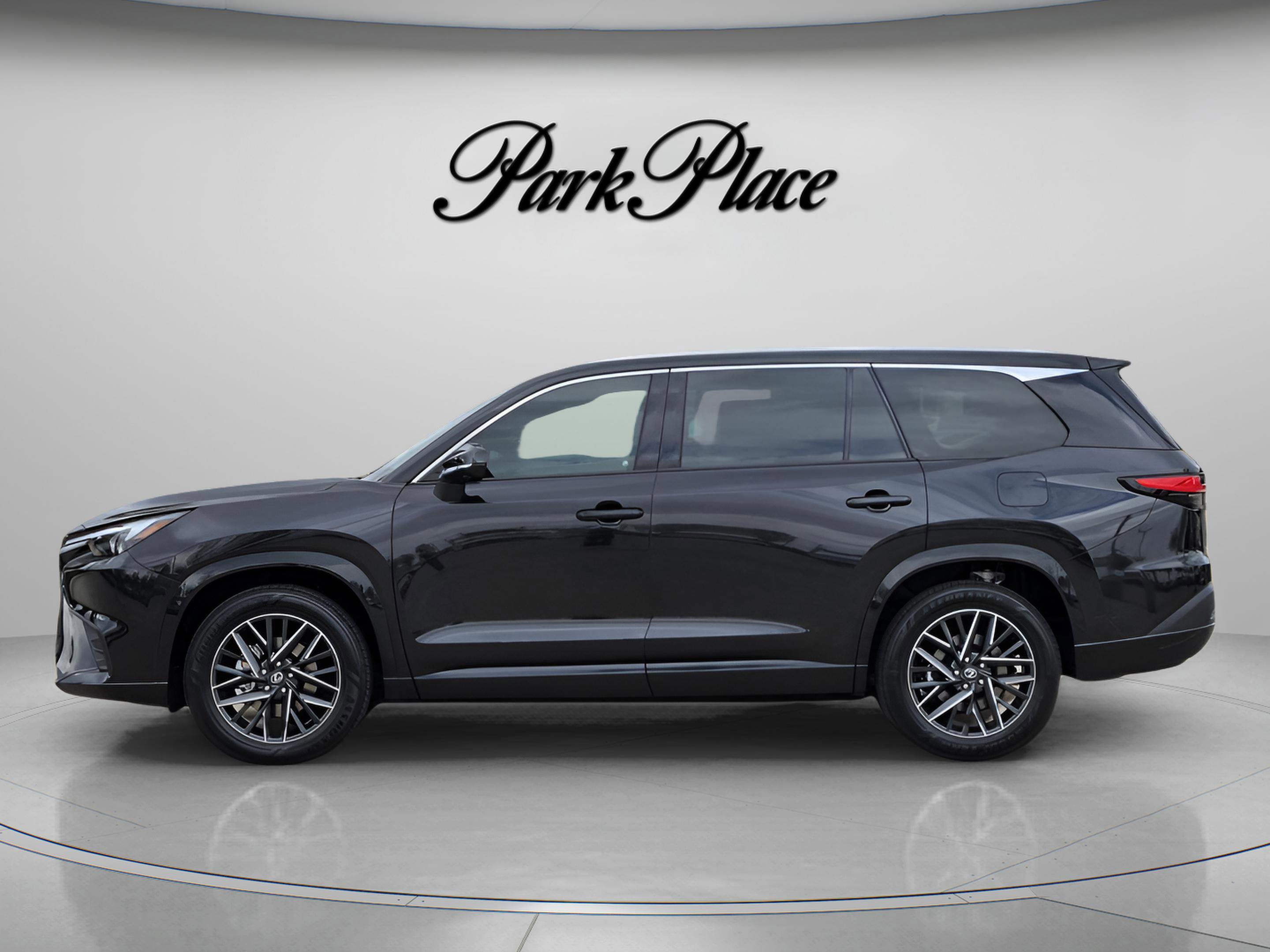 New 2026 Lexus TX 350 AWD image 2