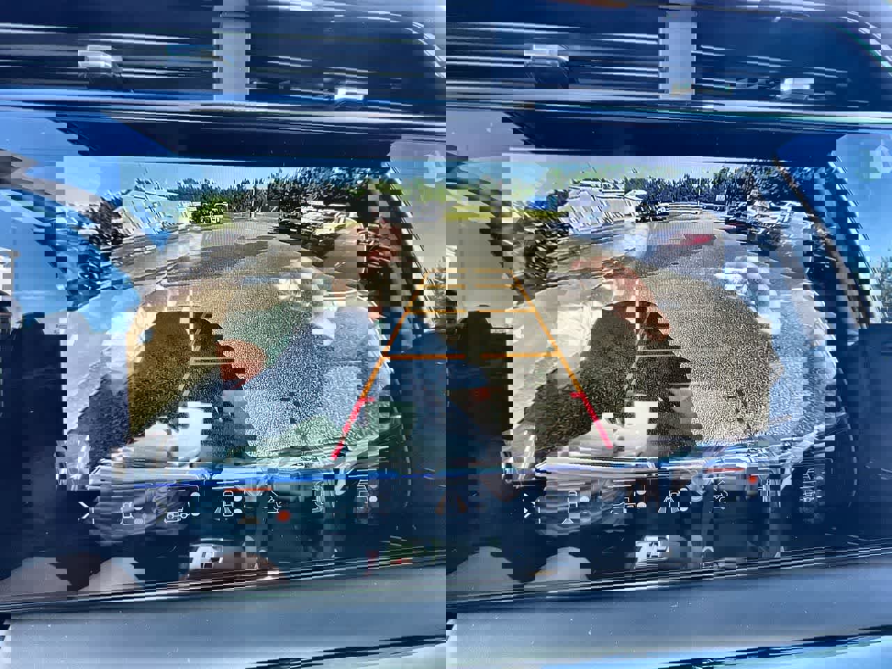 Used 2025 GMC Sierra 1500 AT4X image 15