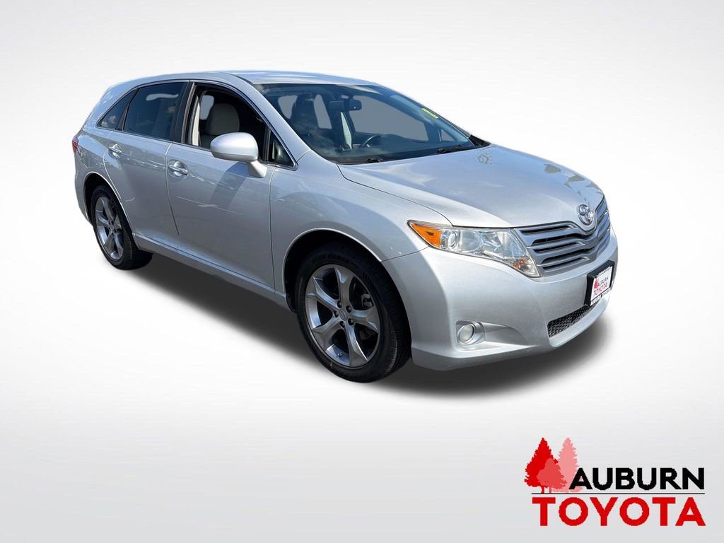 Used 2010 Toyota Venza AWD image 3