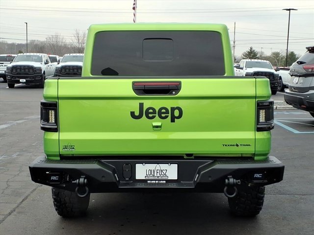 Used 2025 Jeep Gladiator Sport image 29