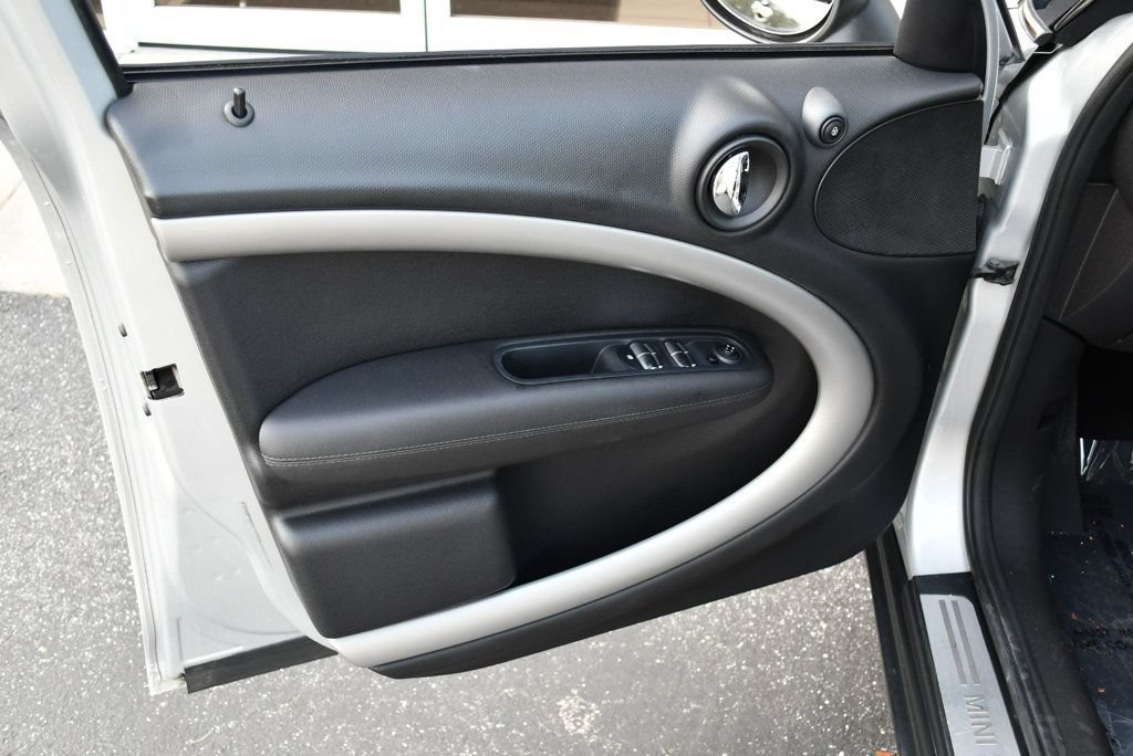 Used 2014 MINI Cooper Countryman FWD image 11