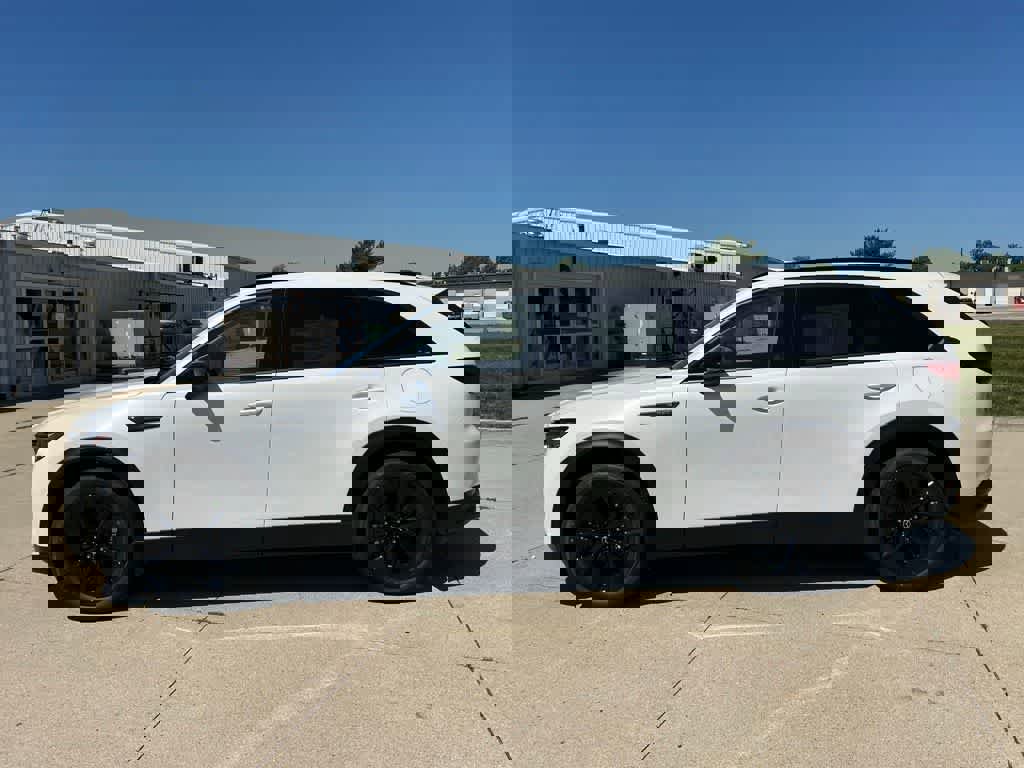 Used 2025 MAZDA CX-90 Plug-In Hybrid w/Premium Sport image 3