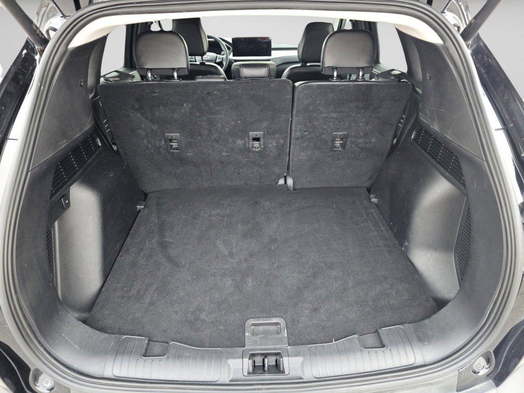 Used 2024 Ford Escape Platinum image 24