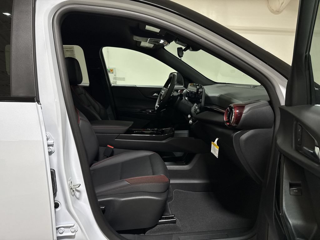 New 2027 Chevrolet Equinox RS FWD image 22