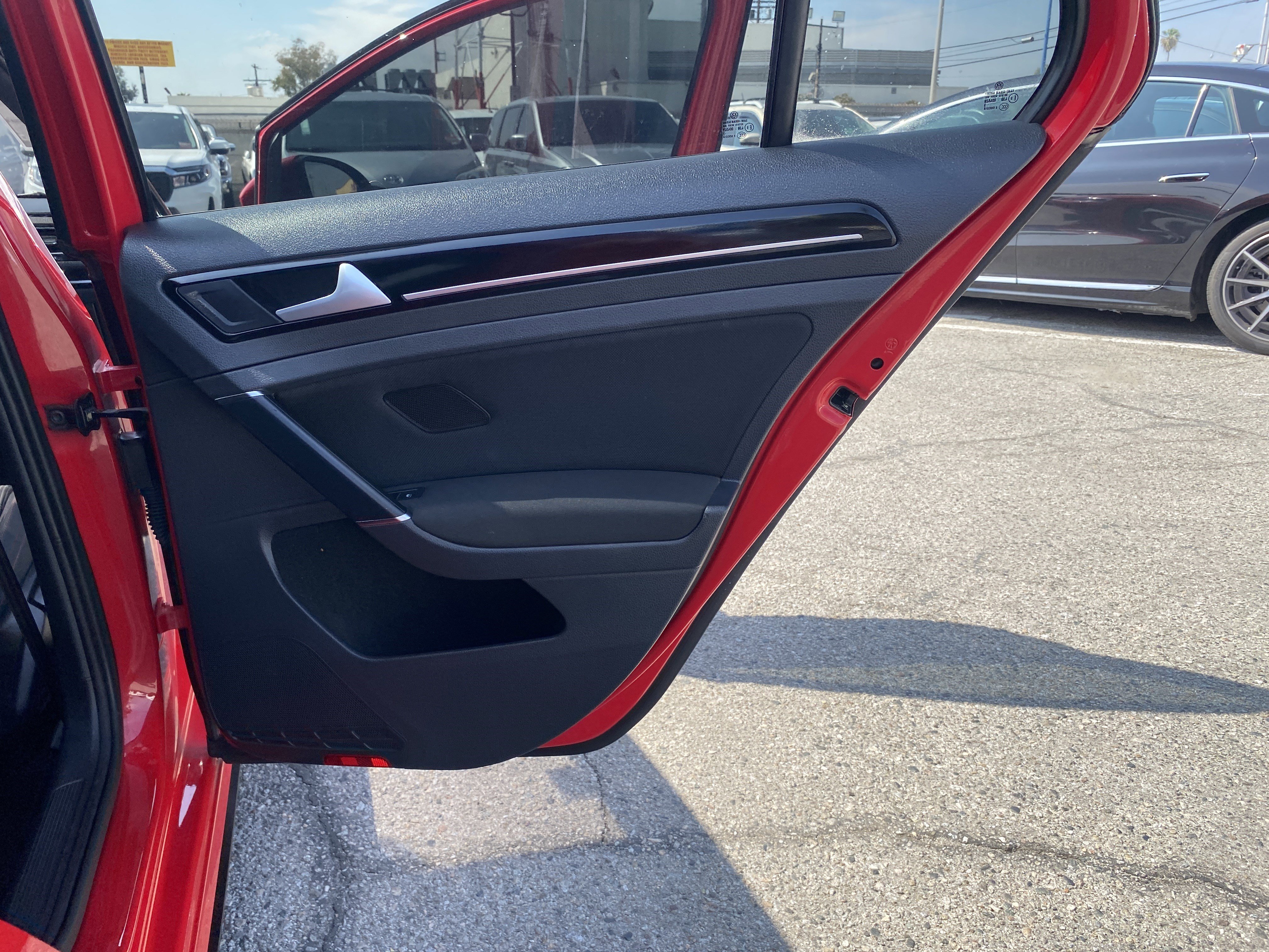 Used 2016 Volkswagen GTI S image 24