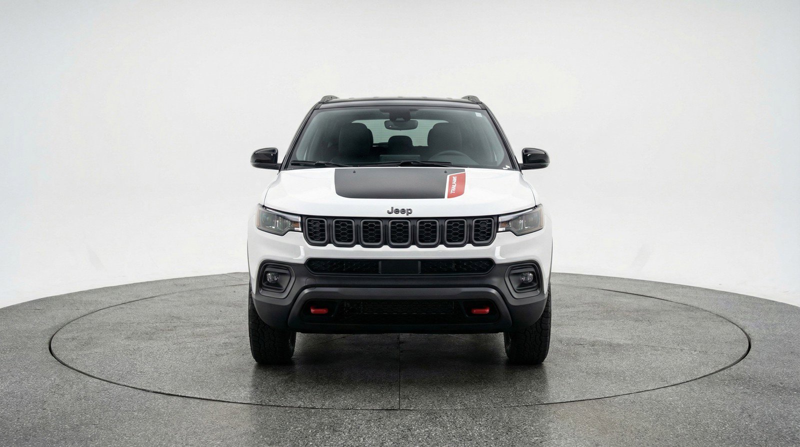 Used 2025 Jeep Compass Trailhawk AWD/4WD image 2