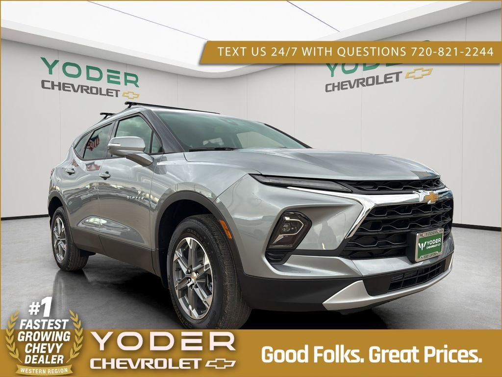 New 2026 Chevrolet Blazer LT AWD/4WD image 1