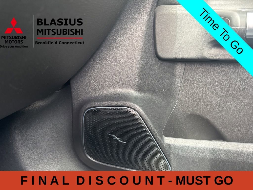 Used 2021 Mercedes-Benz GLB 250 4MATIC w/ AMG Line image 51