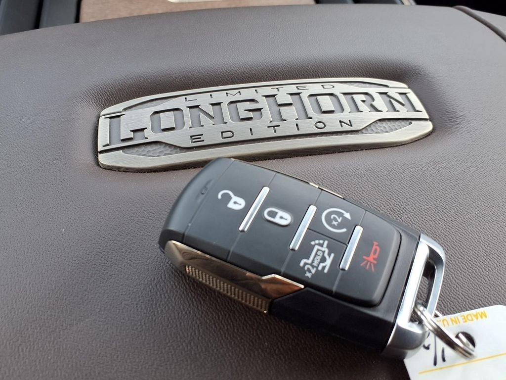 New 2025 RAM 3500 Longhorn AWD/4WD image 34