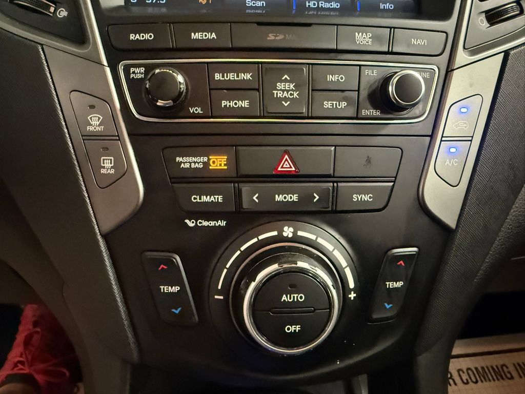 Used 2017 Hyundai Santa Fe Sport AWD/4WD image 38