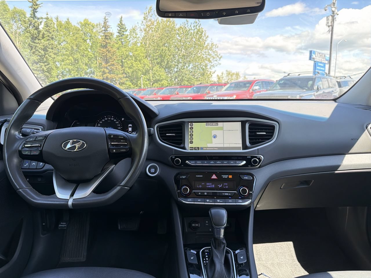 Used 2019 Hyundai Ioniq Limited w/ Ultimate Package 02 FWD image 23