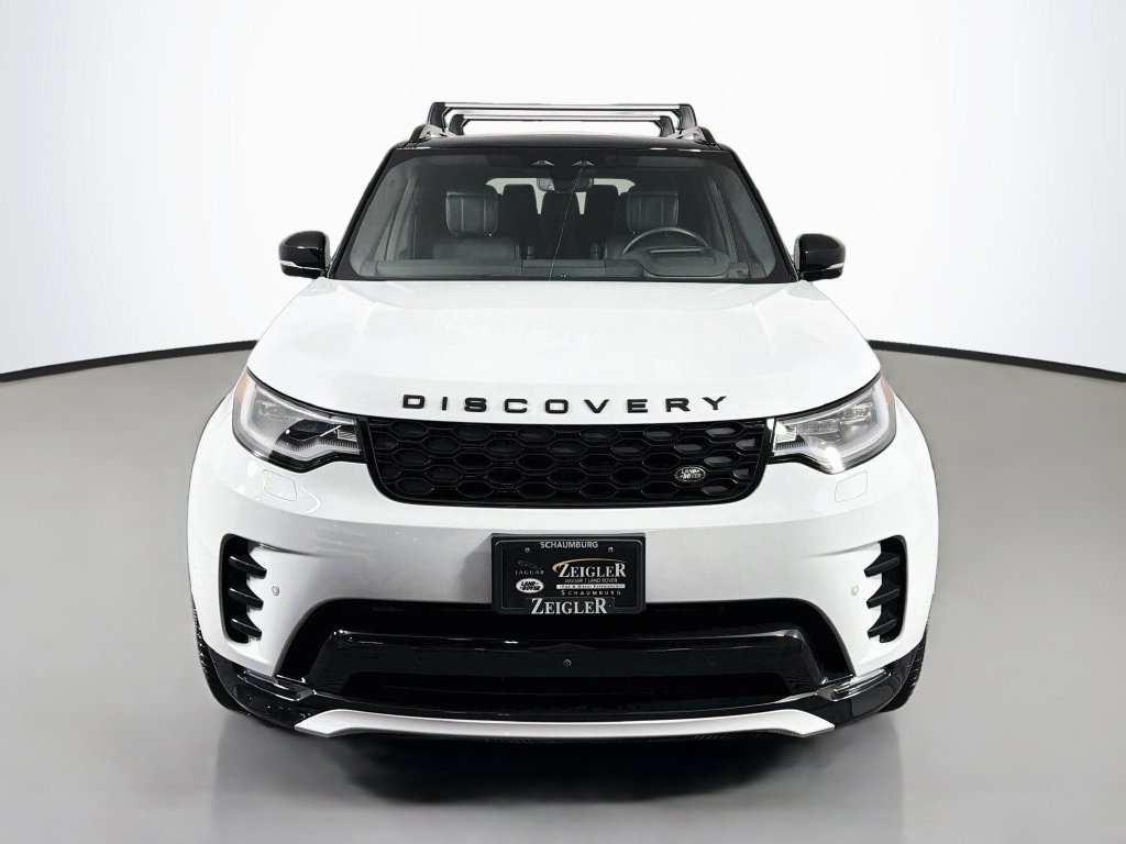 Certified 2025 Land Rover Discovery Dynamic SE AWD/4WD image 2