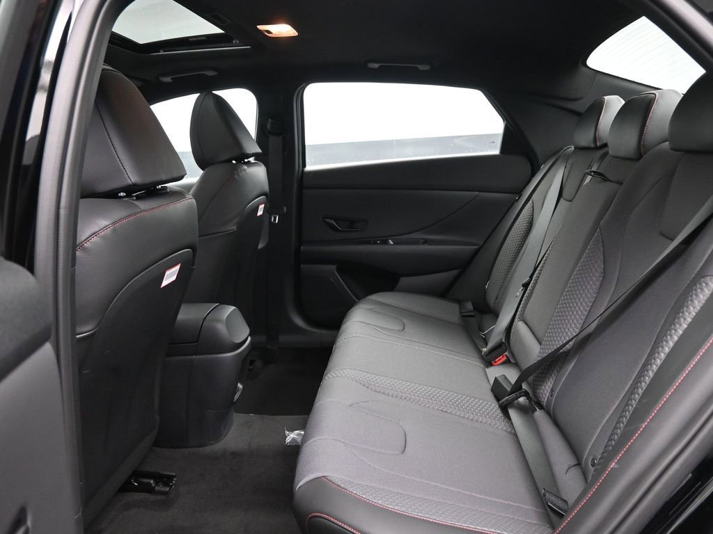 Used 2025 Hyundai Elantra N Line w/ Cargo Package FWD image 31