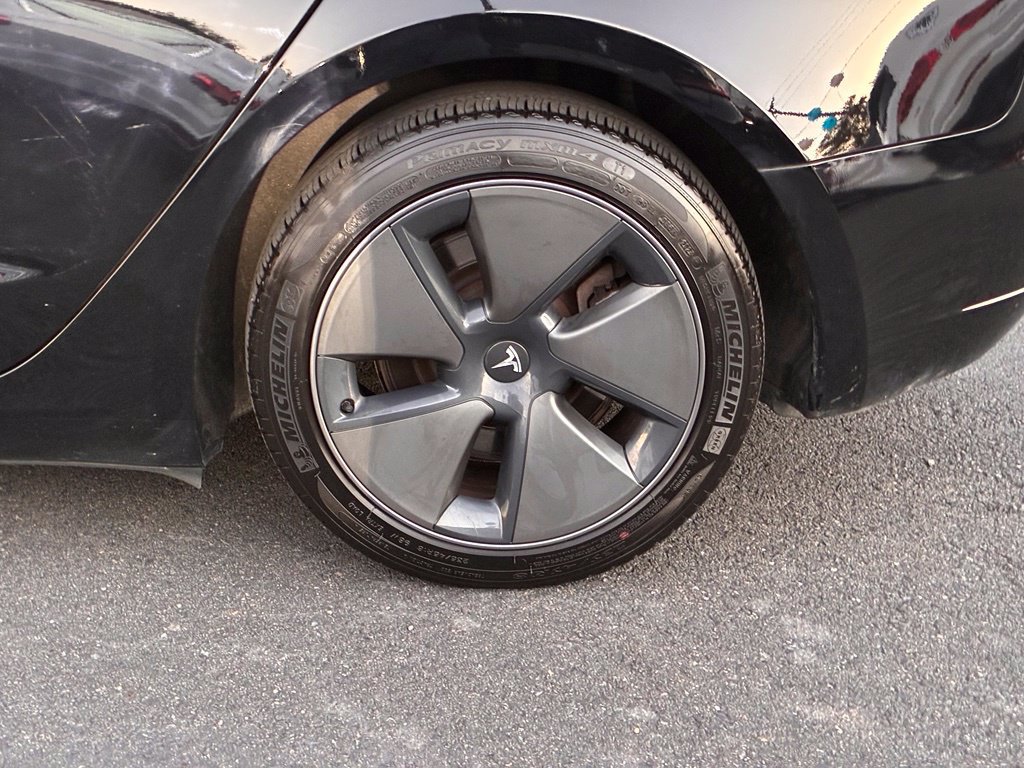 Used 2023 Tesla Model 3 Standard Range RWD image 48