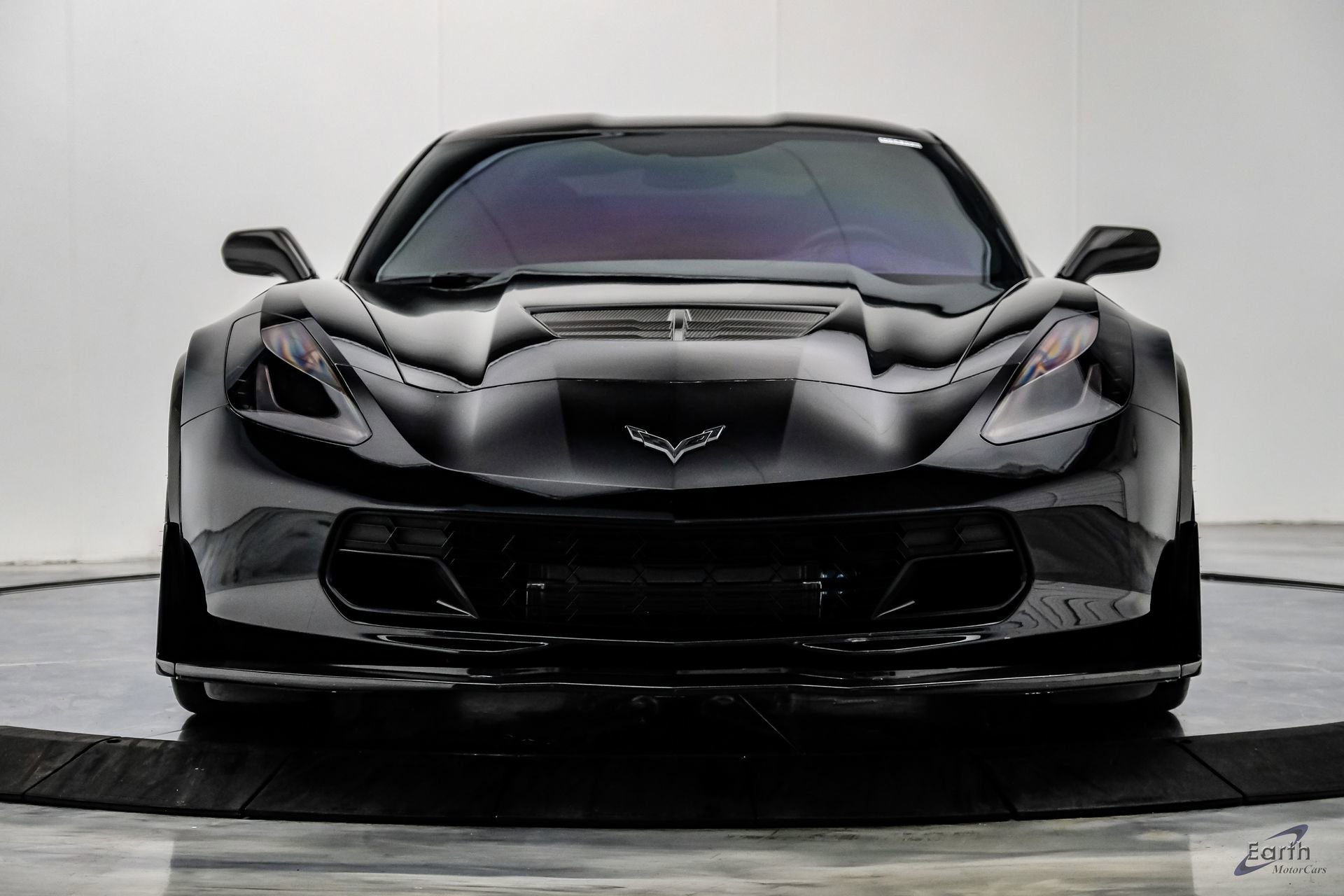 Used 2015 Chevrolet Corvette Z06 w/ 3LZ Preferred Equipment Group image 36