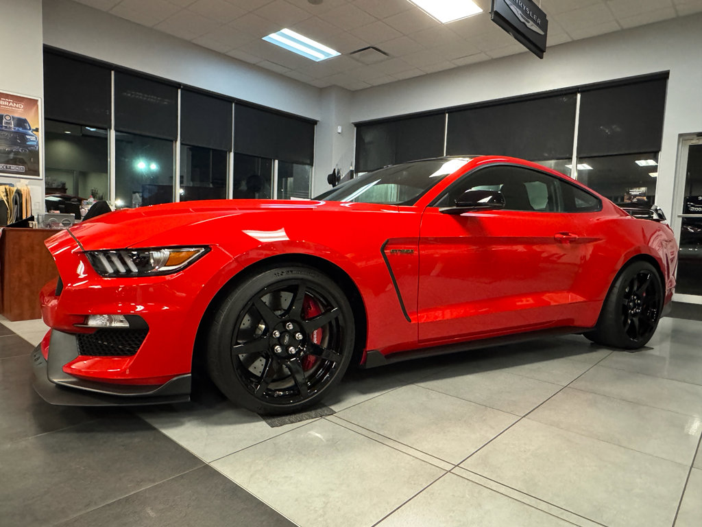 Used 2018 Ford Mustang Shelby GT350R w/ GT350R Equipment Group 920A