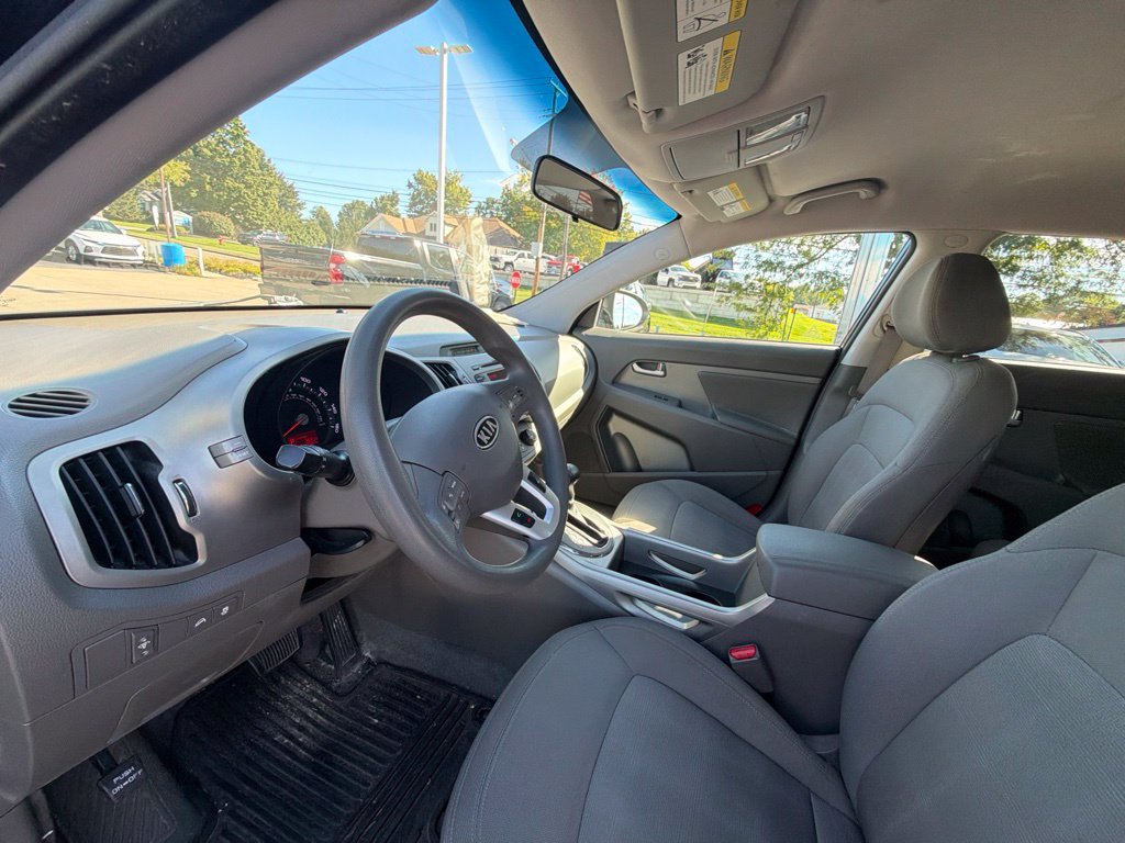 Used 2012 Kia Sportage LX FWD image 8