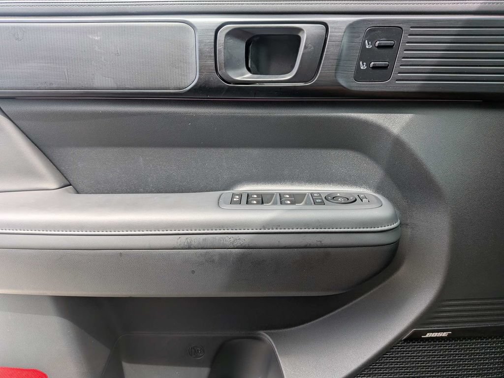 Used 2026 Hyundai Santa Fe Calligraphy FWD image 30